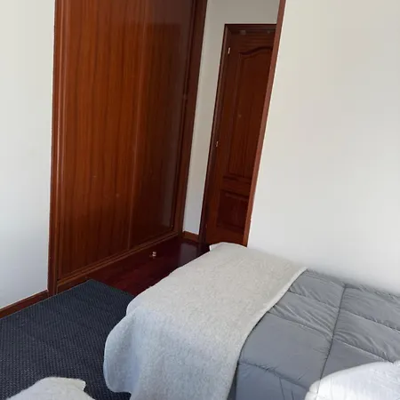 Lar De Cubelinos * Ribeira